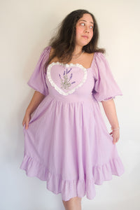 Lavender Market Midi Dress