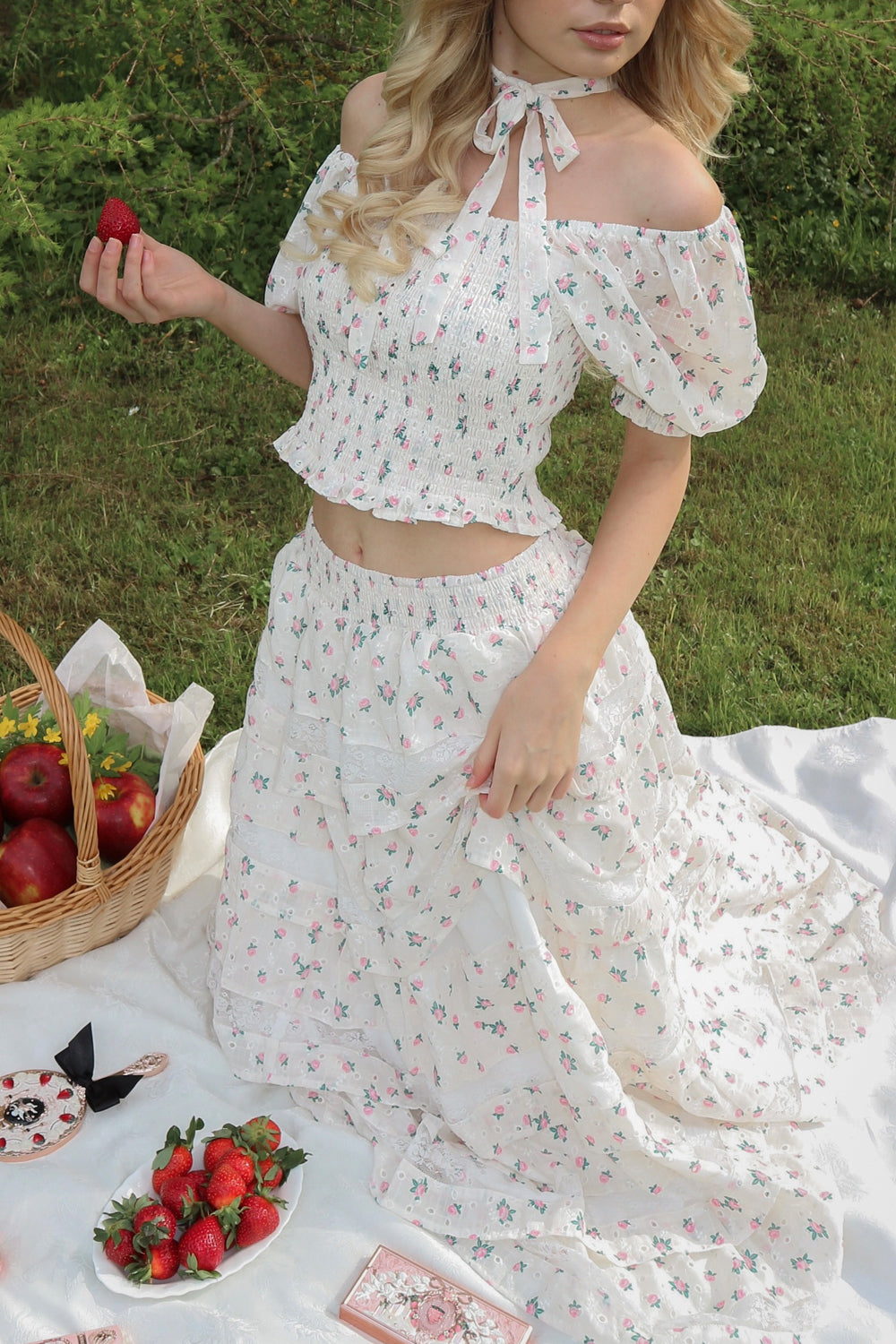 Rosebud Parfait Maxi Skirt
