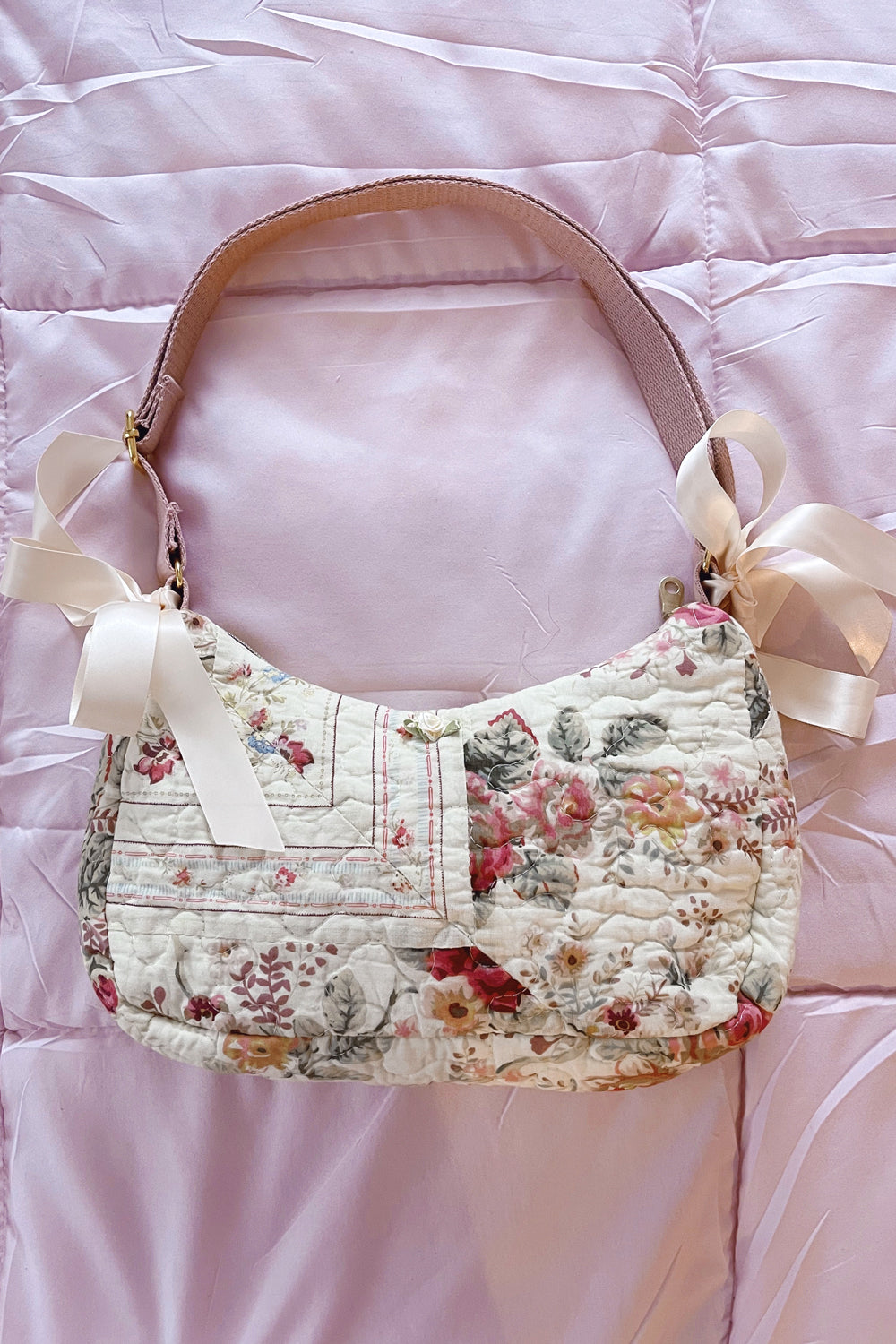 Ruffled Lace Tote Bag - Mitzi's Miscellany