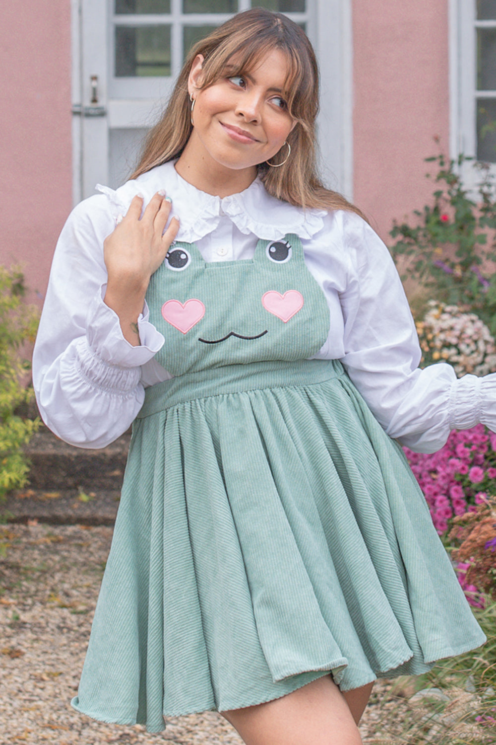 Matcha Frog Pinafore